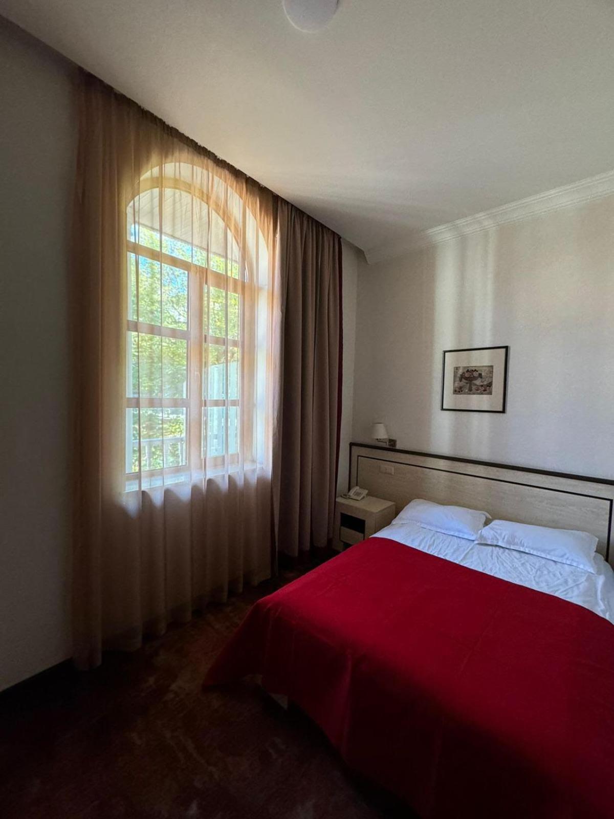 Hotel Rike Park Tbilisi Exterior photo